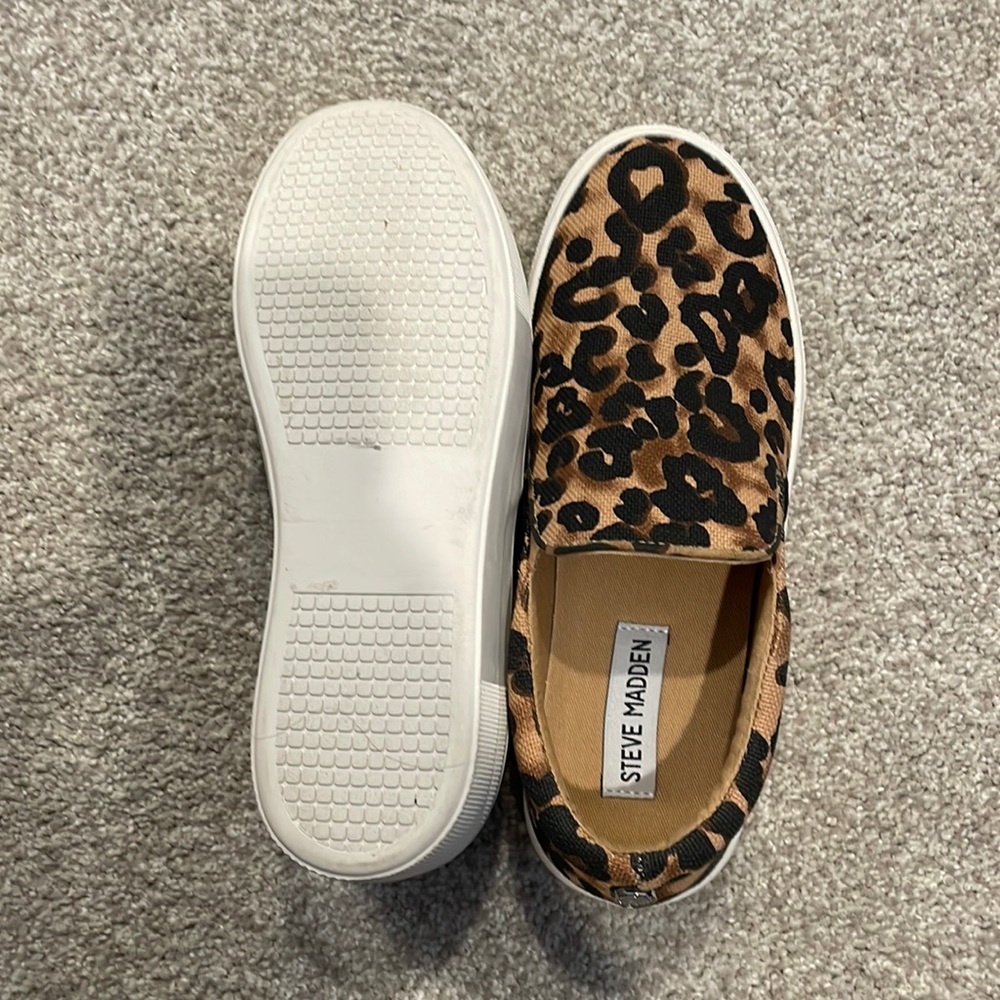 COPY - Leopard slip on Steve Madden